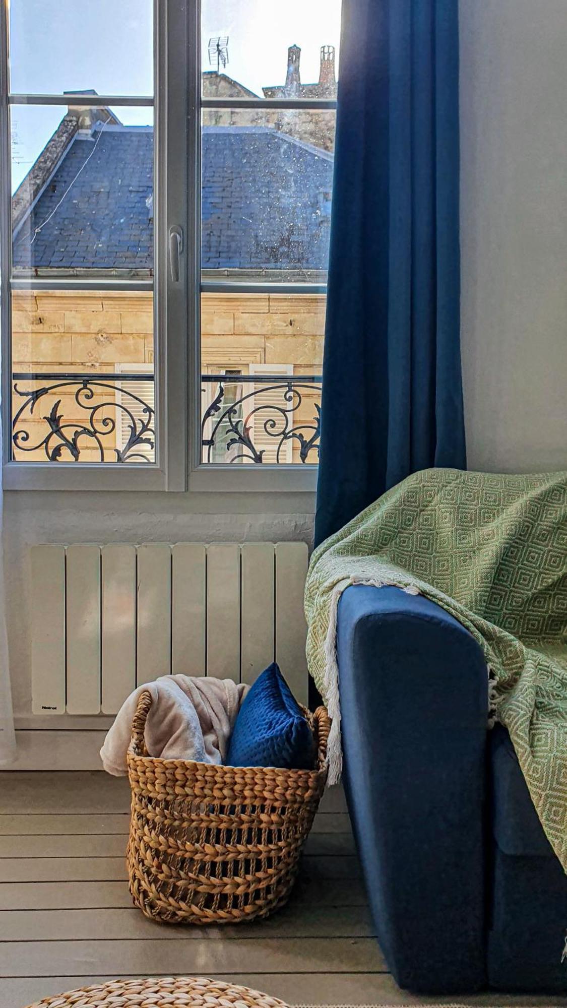 Charming Studio With View Of The Abbaye-Aux-Hommes Caen Szoba fotó